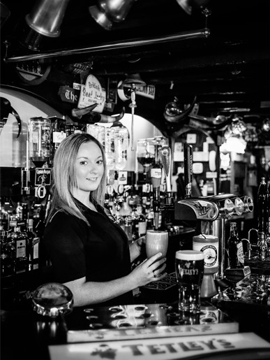 barmaid.jpg